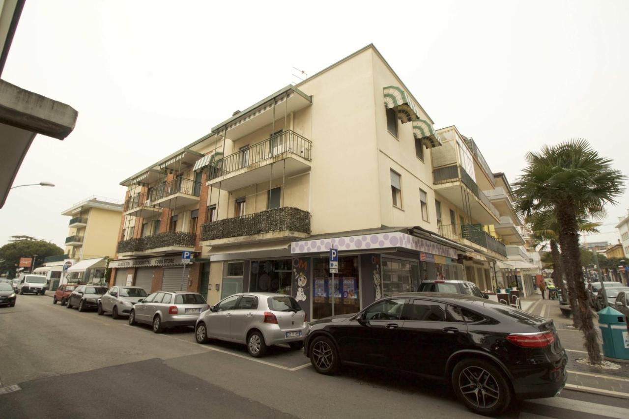 Condominio Sirene Lido di Jesolo Exterior photo
